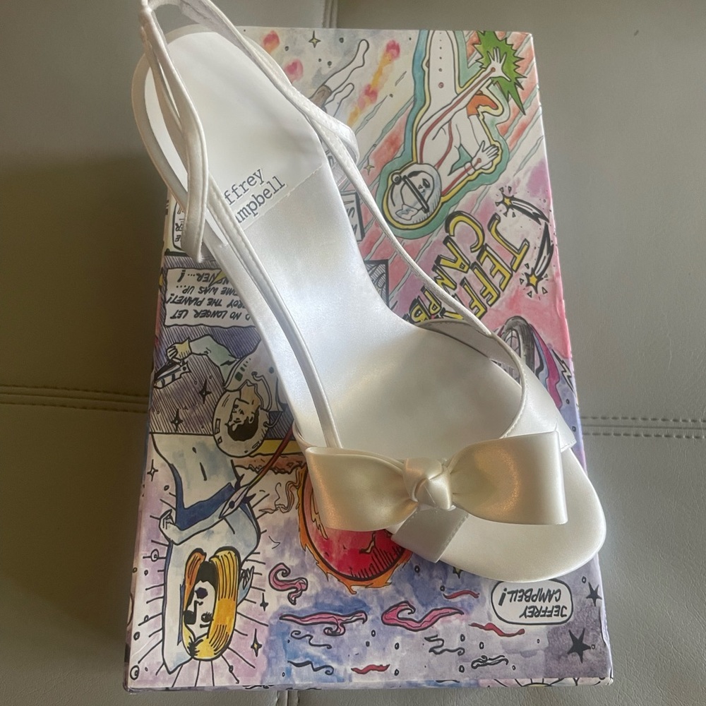 Jeffrey Campbell take a bow heels